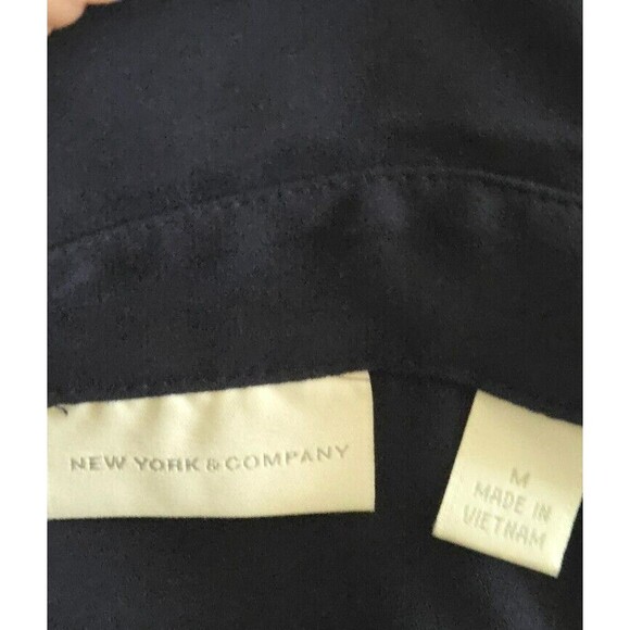 New York & Co Women Blouse Roll Tab Sleeve Button-Down Navy Size Medium - Picture 8 of 9